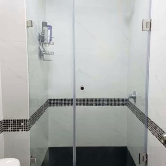 divisiones en vidrio en cota