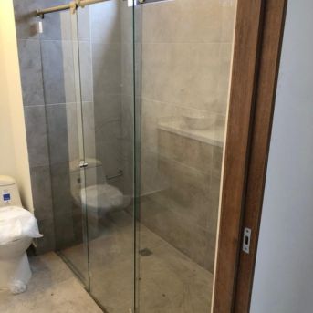 instalacion de divisiones para baños en chia